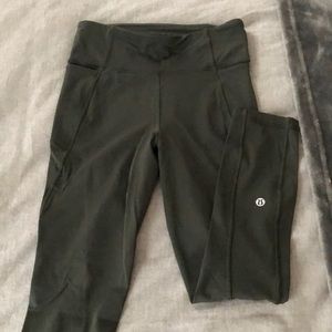 Lululemon crop
